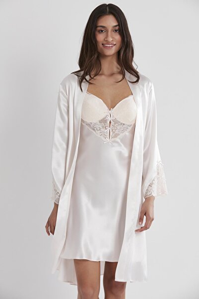 Pierre Cardin Жіночий комплект нічної сорочки та халата з атласу та мережива - 4300 Inci