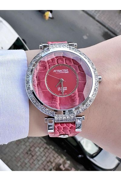 Q&Q  Women's Leather Cord Wristwatch