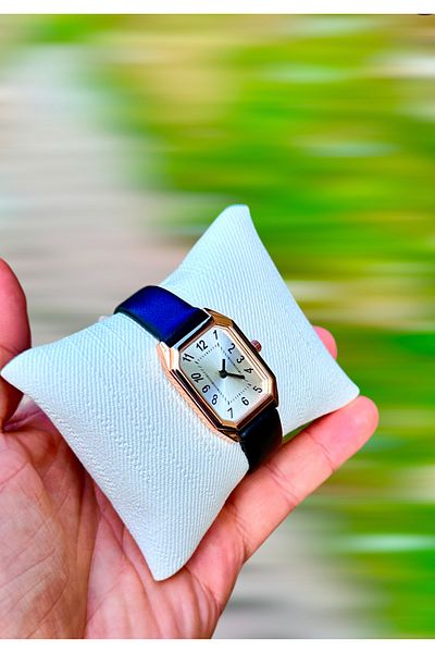 pullmarkt Analog wrist watch