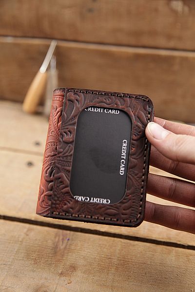 New Coast Leather 1900's Ανδρικό πορτοφόλι από γνήσιο δέρμα με χειροποίητο σχέδιο