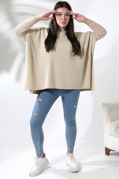 Devinka Women's Beige Oversize Slit Knitwear Poncho Sweater