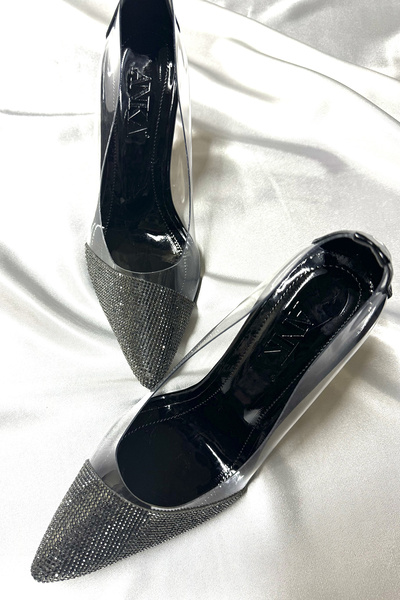 TrendyAnka حذاء سهرة نسائي شفاف بحجر كريستال أسود بكعب شفاف 8 سم ومقدمة مدببة