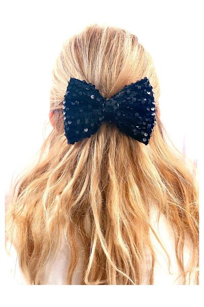 QUEEN AKSESUAR New Trend Luxury Black Sequin Shiny Velvet Large Bow Metal Clip Buckle