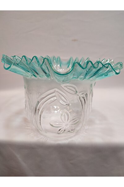 KUĞULU Kıvırcık Lambader Camı. Turkuaz Mavi-şeffaf Renkli.alt Çapı:10,00cm-h:15,50cm.
