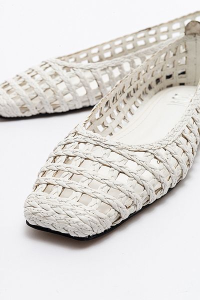 LuviShoes ARCOLA Weiße gestrickte gemusterte Ballerinas für Damen