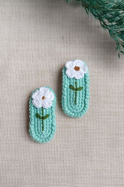 D&D CONCEPT Turquoise Knit Hairpin - Floral Embroidered Hair Accessory with Snap Fasteners - Baby and Girls Hairpin