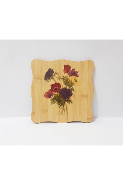 Penguen Wooden Flower Patterned Trivet