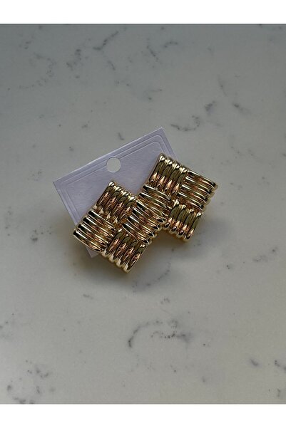 most of perla الأقراط الفولاذية الشهيرة