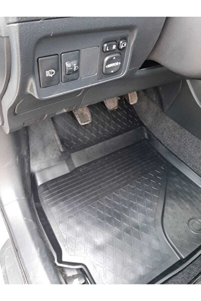 Refref Toyota Corolla 2007-2012 4d Araca Özel Havuzlu Paspas