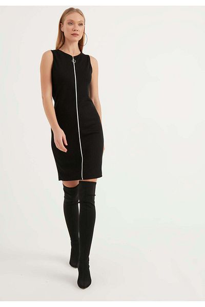 Herita Ärmelloses, tailliertes Minikleid mit Reißverschluss