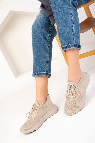 SOHO Beige Women's Sneakers 18798