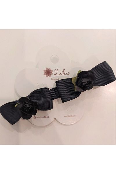 Lika إبزيم على شكل فيونكة سوداء للفتيات