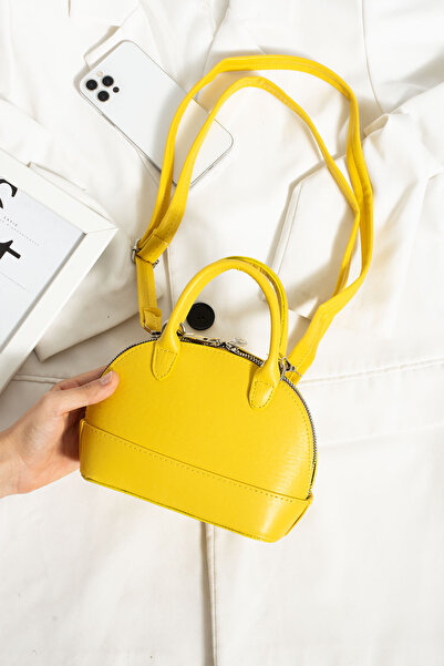 ESTUTE Cutie cu curele încrucișate pentru mini sticle model D