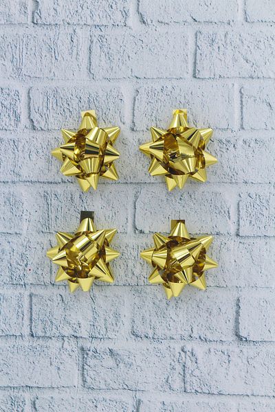 Yusuf Dirik YD Party Supplies Gift Wrap Ornament Bow Metallic Gold 20 Pieces