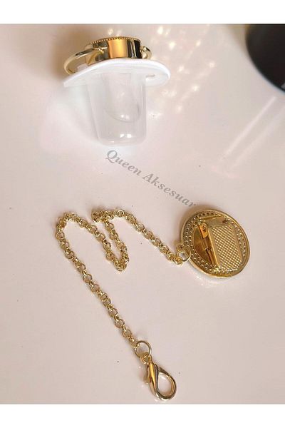 QUEEN AKSESUAR Imported Luxury Prince Princess Logo White Boy Girl Baby Crystal Stone Pacifier Chain Strap Set