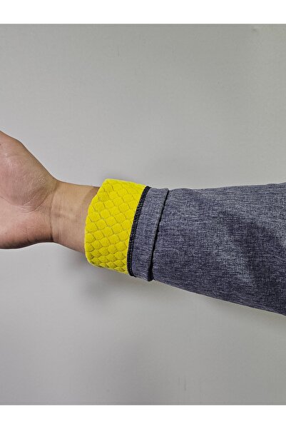 Jump Men's Water Repellent, Windproof Slim Fit Softshell Jacket