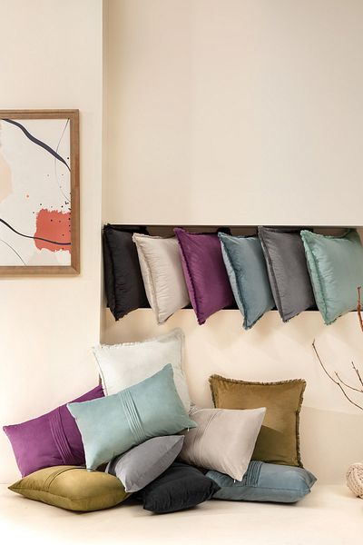 Yataş Otis Decorative Throw Pillow - Dusty Rose Design