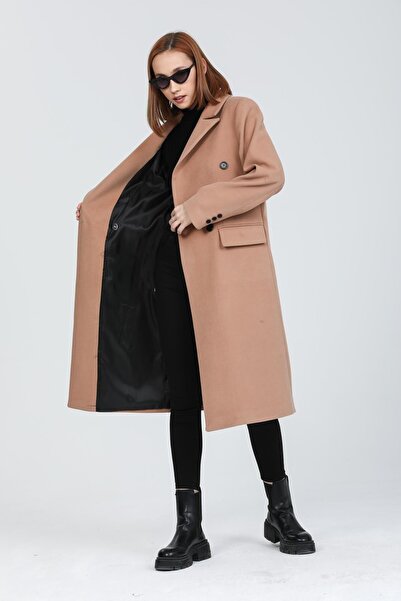 Pitti Women's Camel Stamped Buttoned Coat 70615