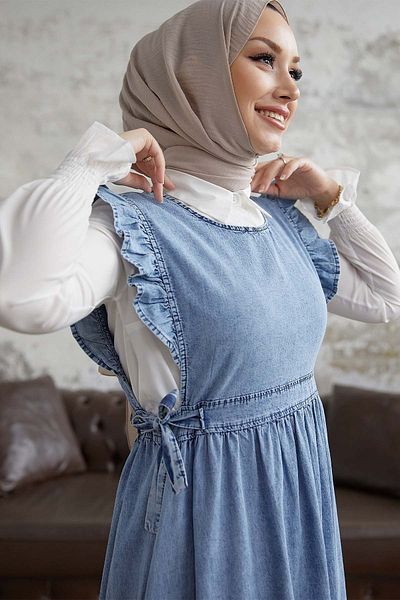 InStyle Frida Frill vállas farmer Gilet ruha - világoskék