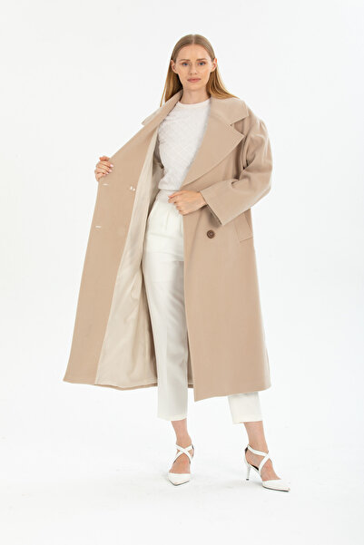 Pitti Women's BEIGE Buttoned Oversize Buttoned Coat