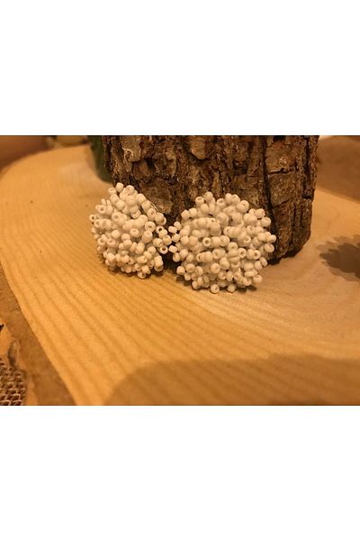 ArsenDesign White Sand Beaded Large Ball Earrings