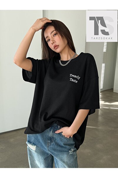 Tarzsokak Tricou oversize cu grafică HELLFUNCO Sun and Slogan și umeri căzuți