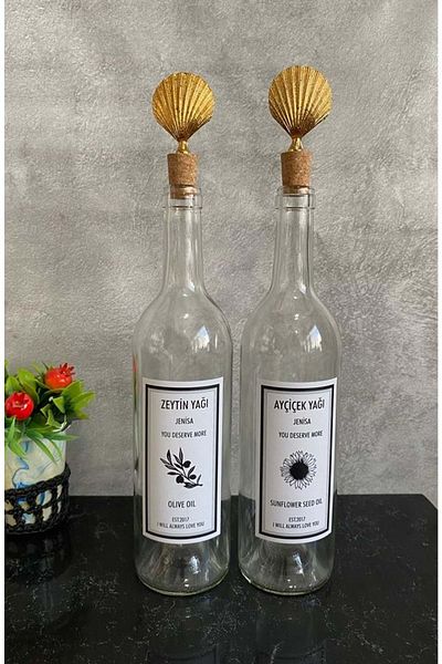 Jenisa 2 Pieces Transparent 750 Ml Labeled Bottle Gold Oyster Stopper Oil Pot Set