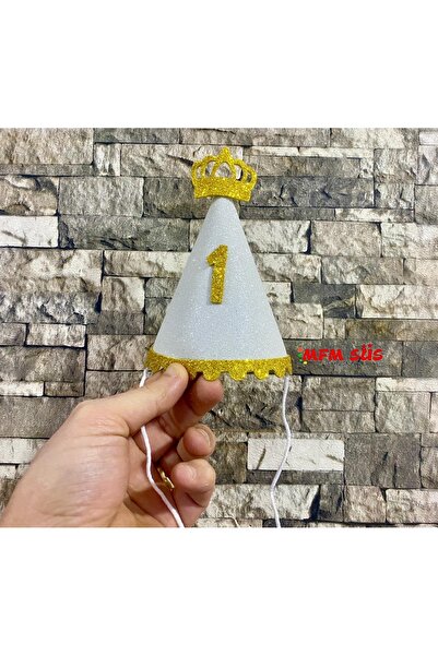 MFM قبعة إيفا كينج الصغيرة موديل سنة واحدة باللون الذهبي