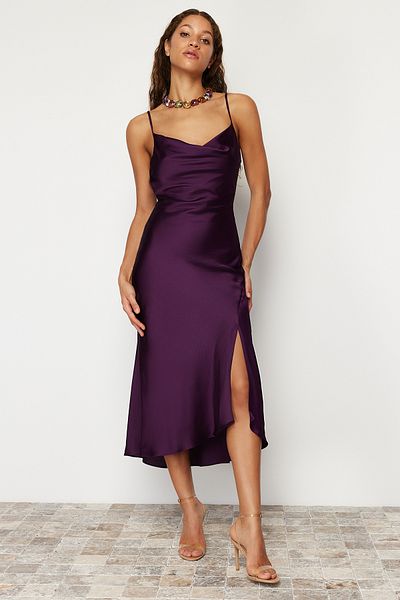 Trendyol Collection Rochie de seară elegantă din satin țesut cu căptușeală mov Rochie de absolvire de noapte TPRSS19BB0058