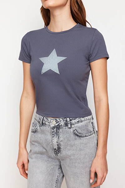 Trendyol Collection Anthracite Antique Effect Printed Cotton Fitted/Crop Flexible Knitted T-Shirt TWOSS24TS00031