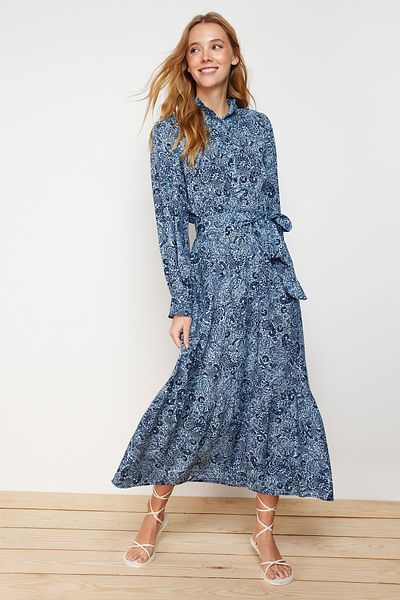 Trendyol Modest Modré květinové tkané šaty z viskózy TCTSS24EB00074