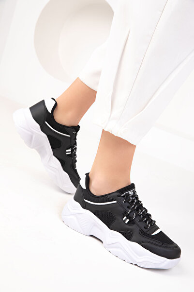 SOHO Černo-bílé dámské tenisky 18240