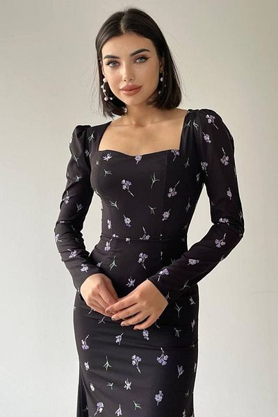 lovebox Μακρυμάνικο μίντι μαύρο βραδινό φόρεμα 208 από ύφασμα κρεπ με λουλουδάτο σχέδιο