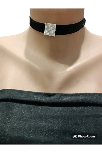 Blotch Choker Velvet Christmas Necklace with Zirconia