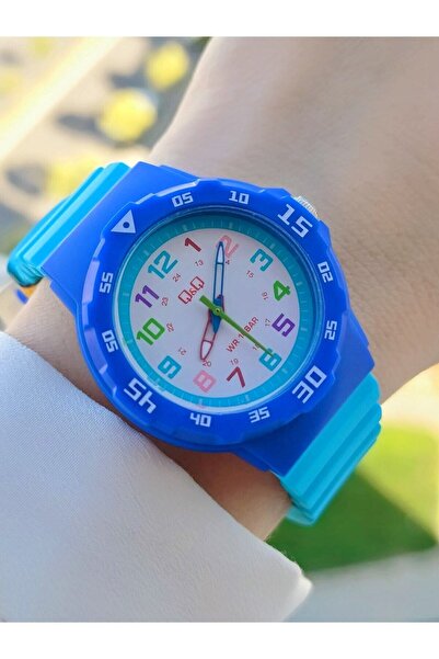 Q&Q Silikon Kordonlu 10 Bar Su Geçirmez Unisex Çocuk Kol Saati Vr.19.j.020.y-a