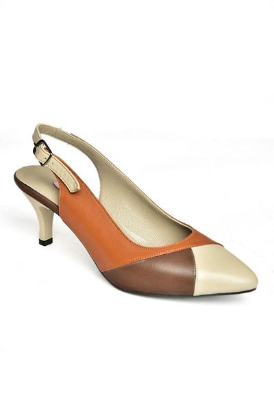 Fox Shoes S908024003 Дамски обувки с къс ток от естествена кожа, кафяво/бежово