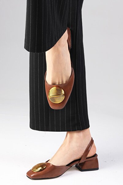 Mio Gusto Sharon Brown Short Heeled Blunt Toe Shoes with Open Back Buckle Accessories