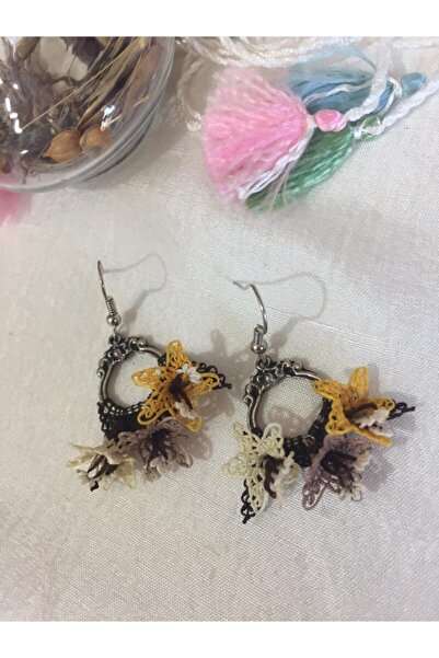 KAFTAN TAKI TASARIM Kadın Hardal Bej Otantik Iğne Oyası Metal Aksesuarlı Küpe