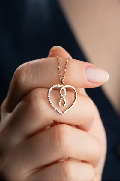 Nereze 925 Ayar Gümüş Rose Kaplama Sonsuzluk Kalp Kolye