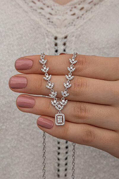 Enes Gümüş Baget Taşlı Gerdanlık Modeli Zirkon Taşlı Gümüş Kolye