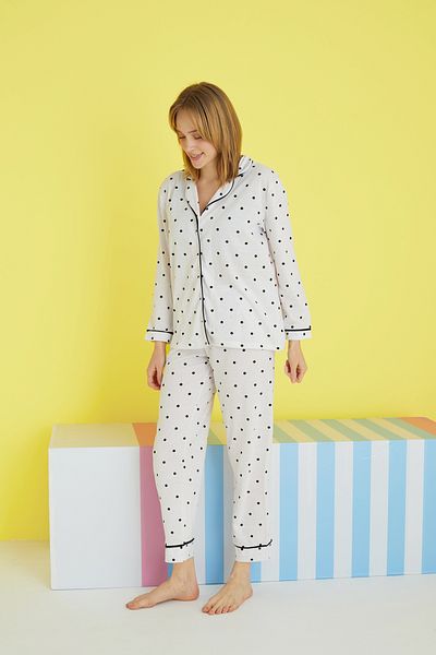 Siyah İnci White Black Score Patterned Buttoned Piping Knitted Pajamas Set