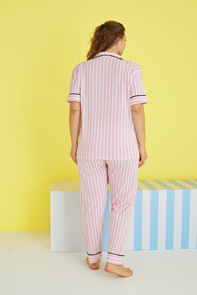 Siyah İnci pembe beyaz çizgi desenli Curve Büyük Beden Battal boy Düğmeli Biyeli Pijama Takımı