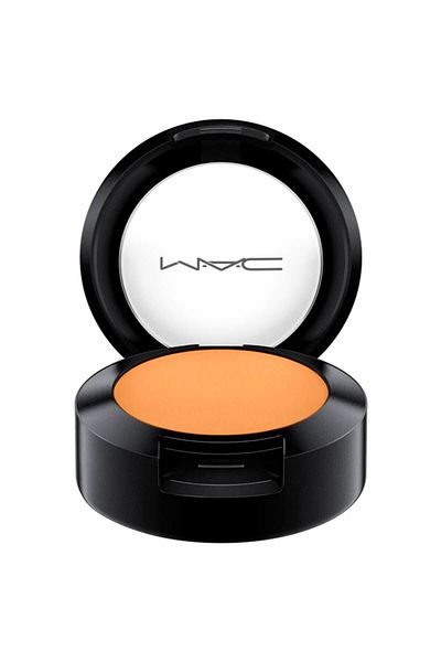 M.A.C Studio Finish Spf 35 Conformer Nc40 Konformer 7g