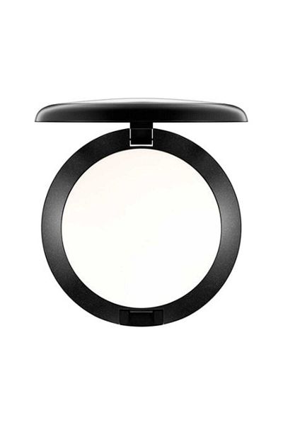 M.A.C Full Coverage Foundation Moisturizing Base Opaque Covering Foundation White 28 g