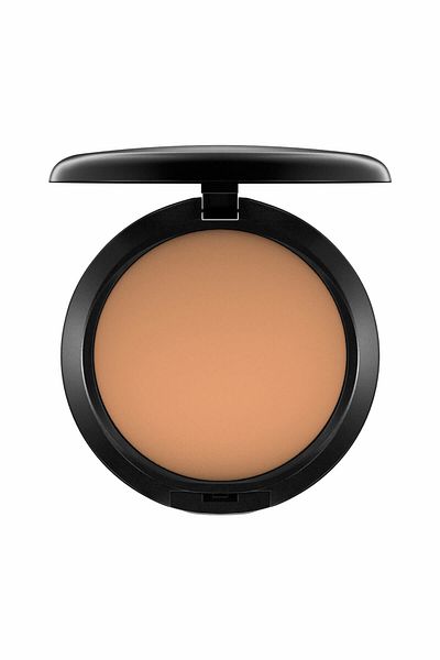 M.A.C Studio Fix Powder Plus Nw40-15G Medium-High Coverage Matte Finish Powder Foundation