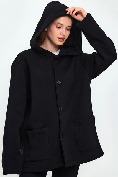MissKybele Kapüşonlu Çift Heybe Cepli Uzun Kollu Pamuklu Düğme Kapamalı Sıcak...