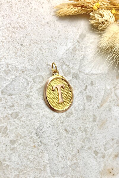 Gianfranco Kadın Sarı 14 Ayar Altın T Harfli Nostaljik Oval Kolye Ucu