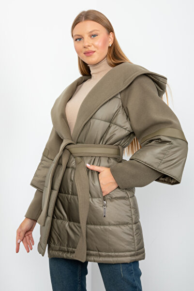 ŞEYDA ERTEM ХАКИ ПОВУДОК І КАШЕ КАПЮШОНОВИЙ ПАЛЬТО