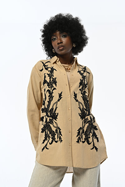 Orfeo Negro WOMEN'S OVERSIZE SHIRT WITH EMBROIDERY FRONT
