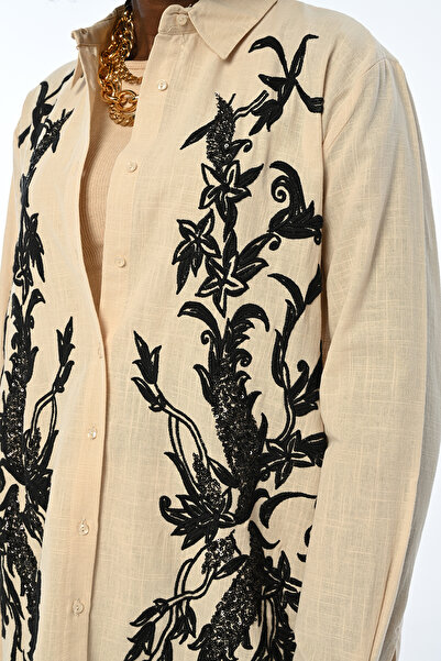 Orfeo Negro WOMEN'S OVERSIZE SHIRT WITH EMBROIDERY FRONT